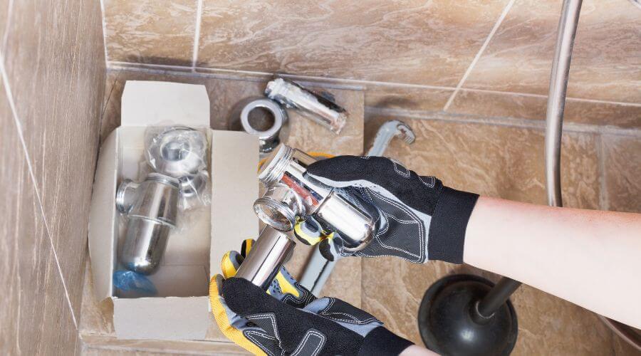 Expert Emergency Roof Repairs services in Cottondale, FL